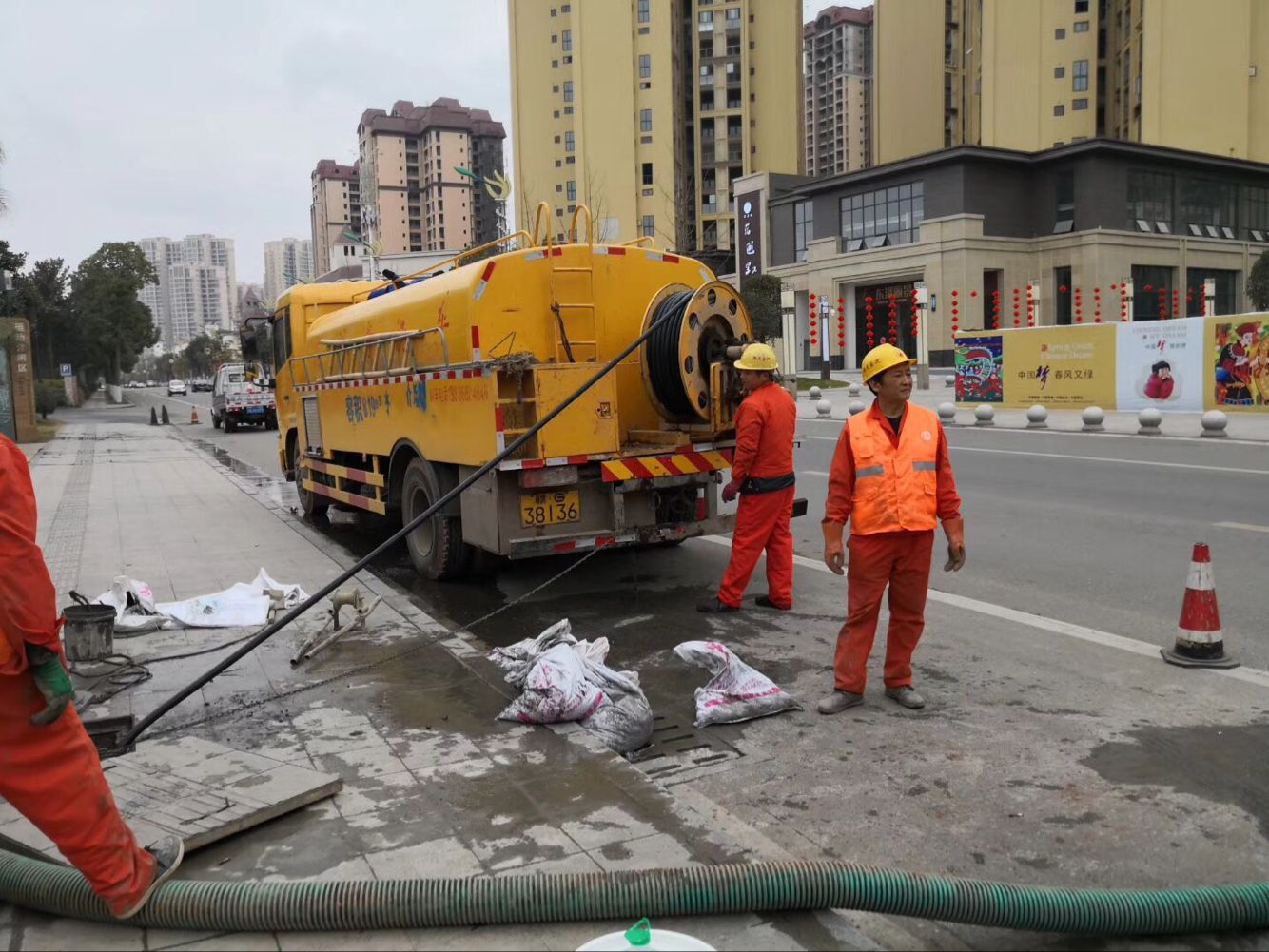 昌化镇排污管道清淤-管道清洗